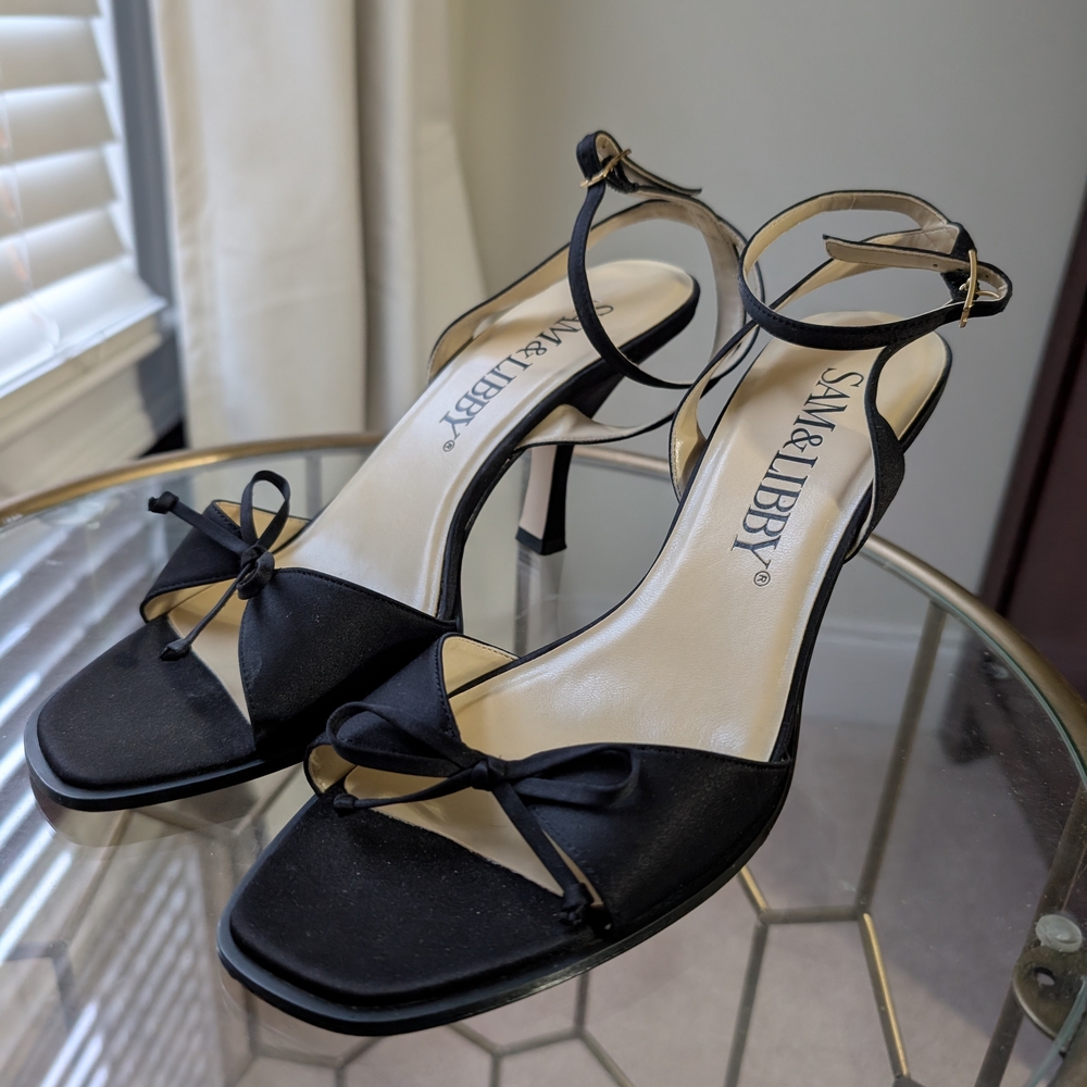 Sam & Libby Black Strappy Heels with Bow